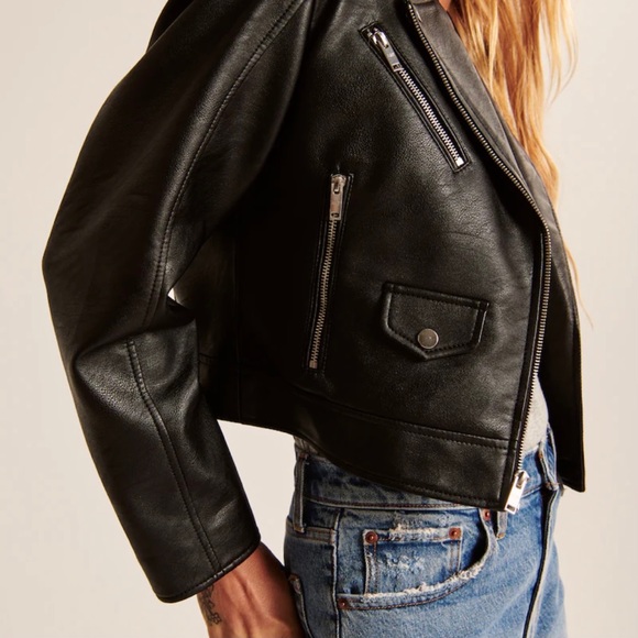Abercrombie vegan leather wedge biker jacket - Picture 3 of 7